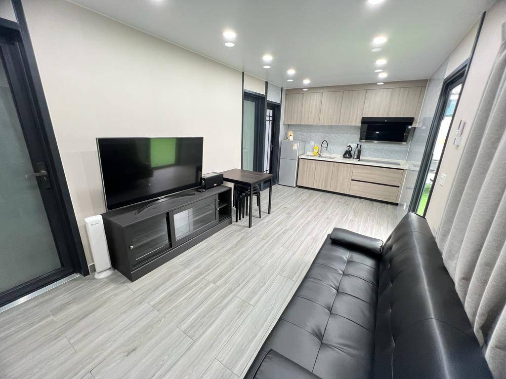 【悠乐大自然】独立天台烧烤营区连豪华大埔露营屋体验套票 - 日营 (已免费包括烧烤炉一个)